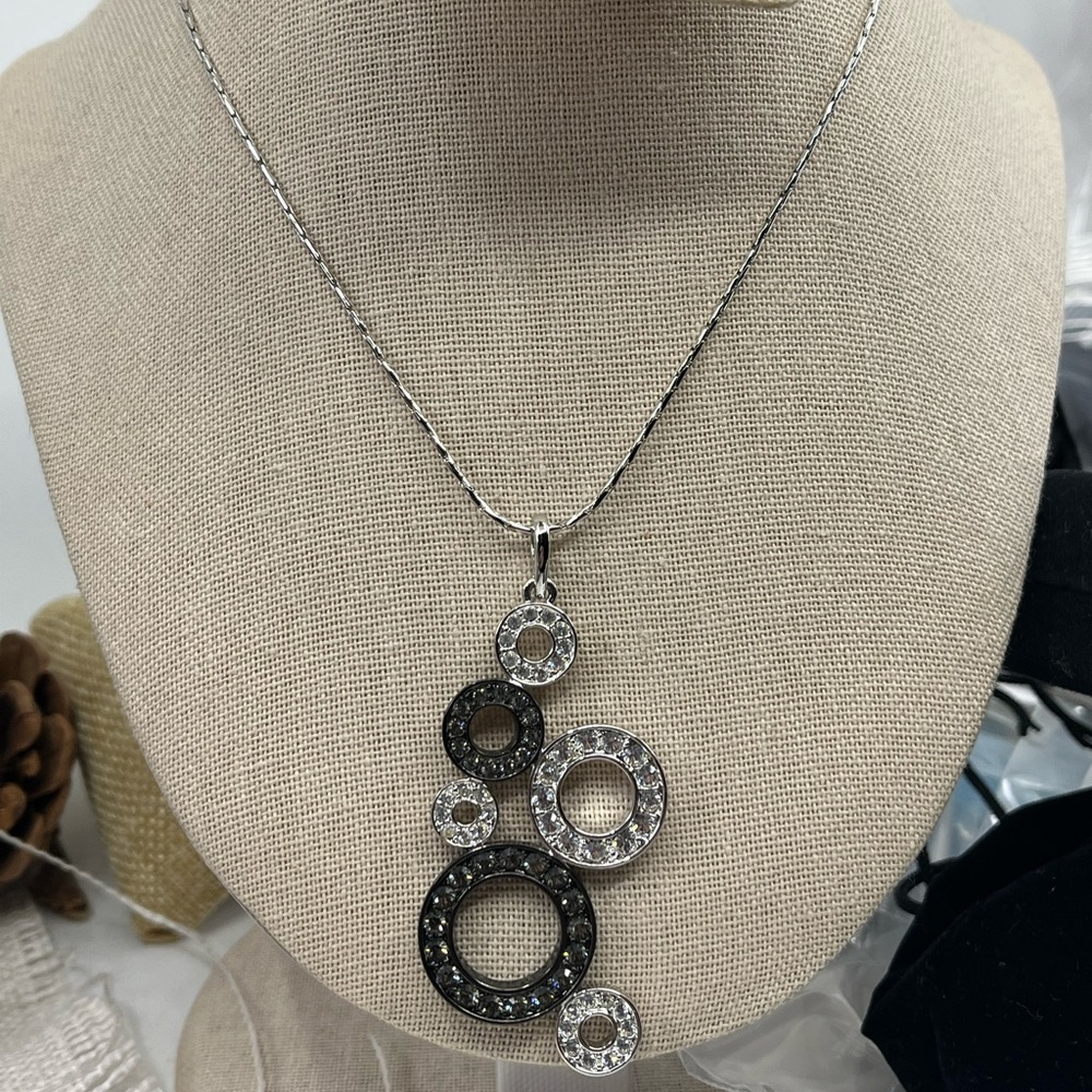 Vintage Nolan Miller “Buoyant Bubble” Pendant Necklace – Glamour Collection - Picture 3 of 17